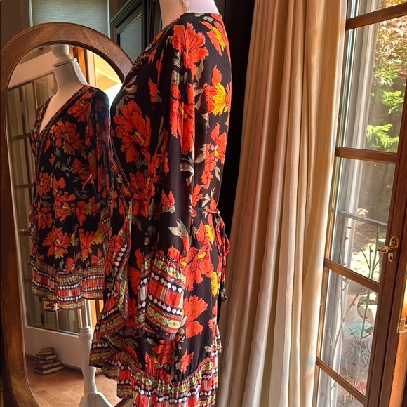 Vibrant Red and Orange Midi Dress - Picture 5 of 9